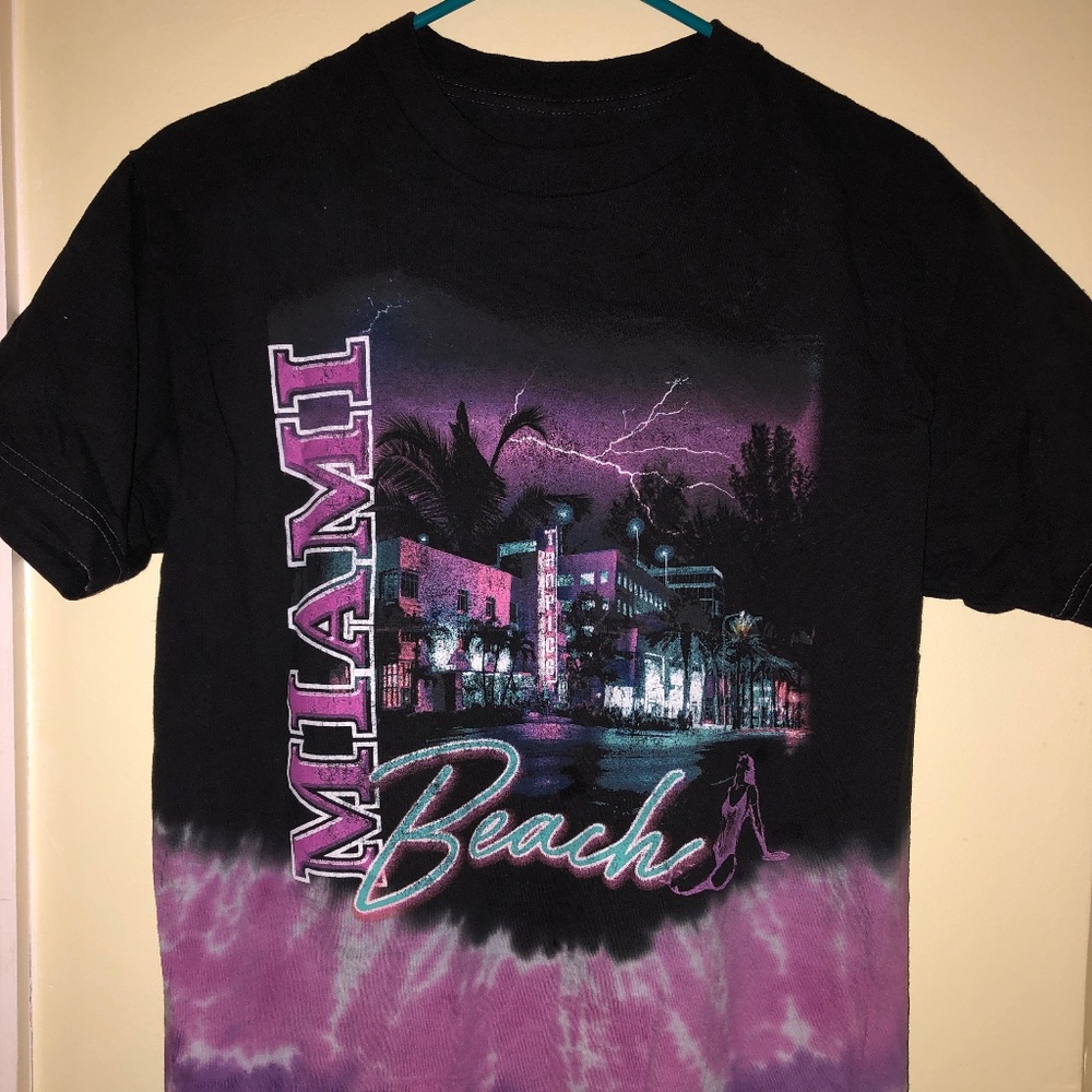 PacSun Miami Beach Graphic Tee